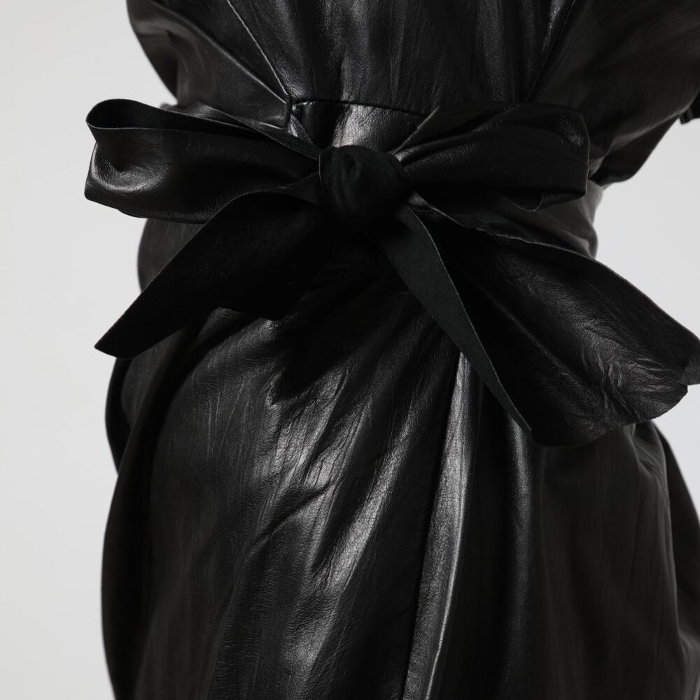 DIANE VON FURSTENBERG Black Leather Mini Sheath Della Dress w/ Side Tie Belt - Picture 6 of 9